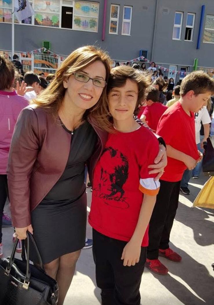 Anne Sevim ile okul yıllarından